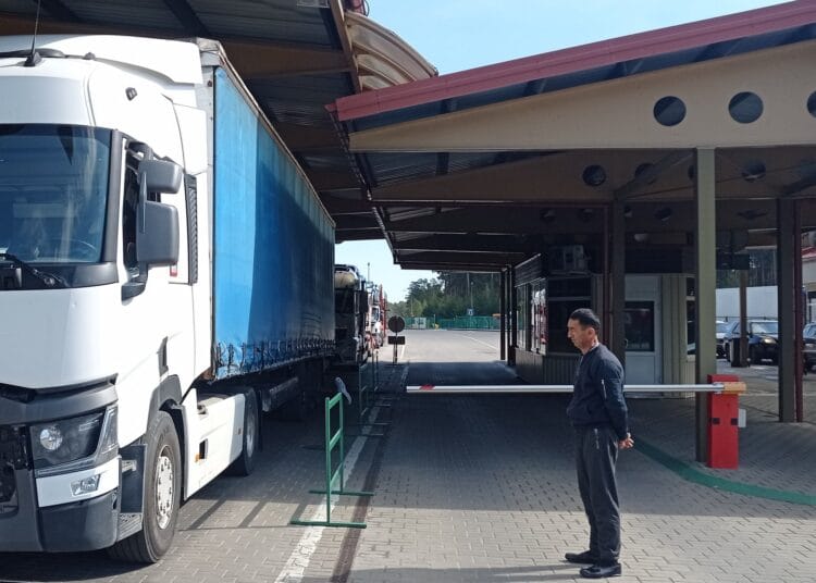 vilkikas vairuotojas muitine